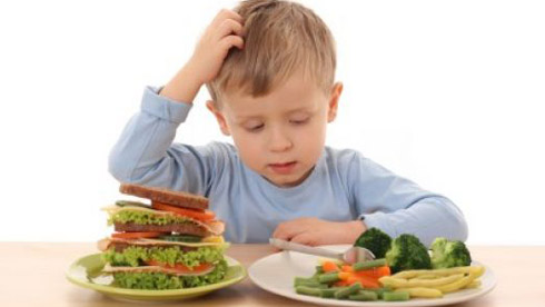  Треба ли да ги гњавиме децата со здрава исхрана?