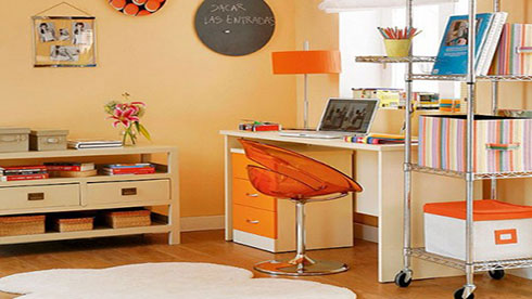  Портокаловата боја е совршена за работната соба